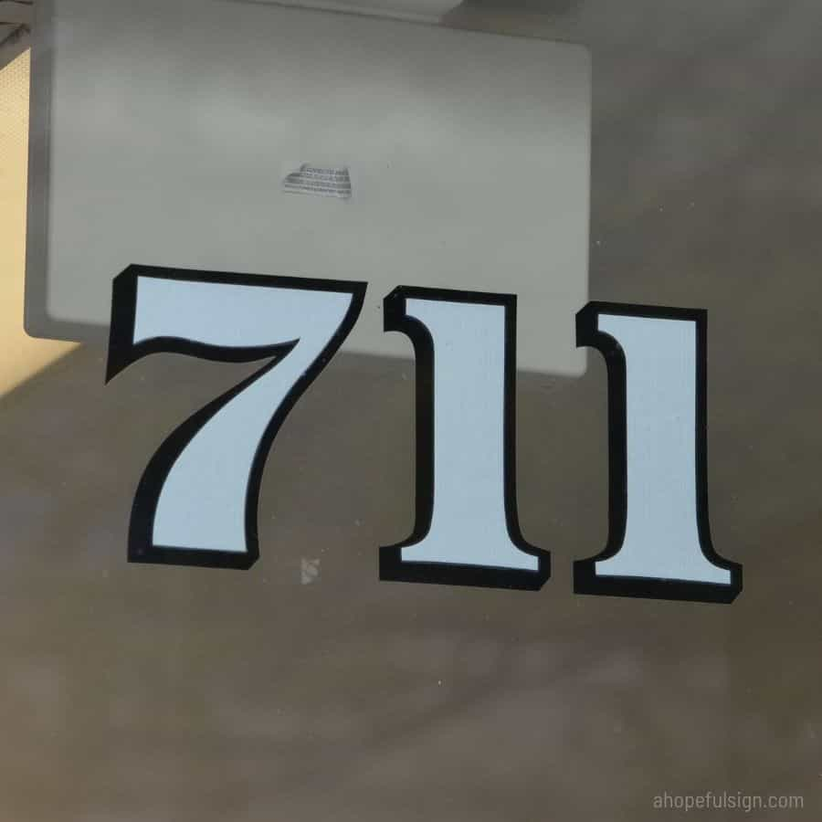 711